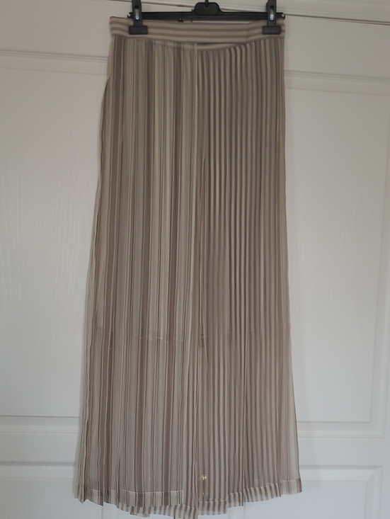 Brunello Cucinelli Dresses & Skirts - Brunello Cucinelli Pleated Maxi Skirt in Taupe